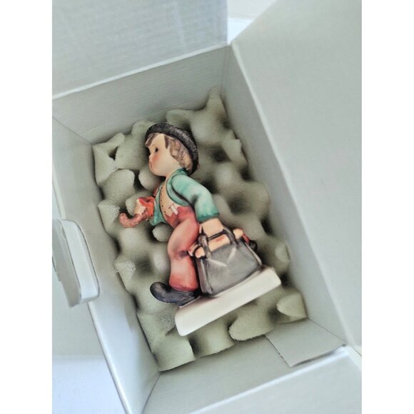 Rare Vintage Goebel Hummel The Merry Wanderer 1984 Edition - In Original Box - Picture 11 of 16